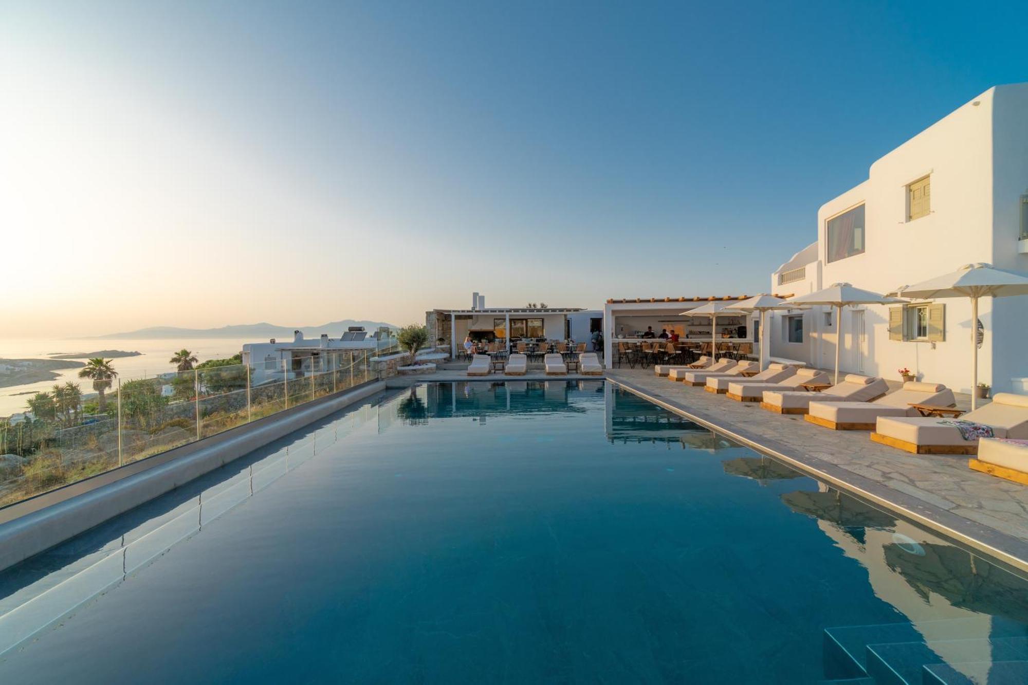 Le Ciel Suites & Villas Mykonos Town Bagian luar foto
